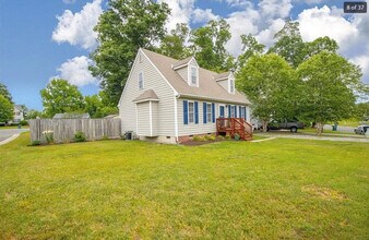 1424 Berrymeade Hills Ct in Glen Allen, VA - Building Photo - Building Photo