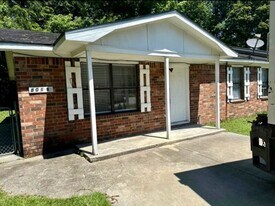 801B Sandpiper Dr in Ladson, SC - Building Photo
