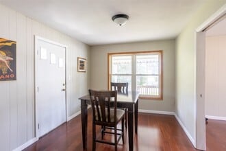 4 New Sugar Creek Rd in Fenton, MO - Building Photo - Building Photo