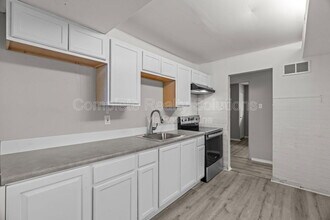 10769 Spring Garden Dr in St. Louis, MO - Building Photo - Building Photo