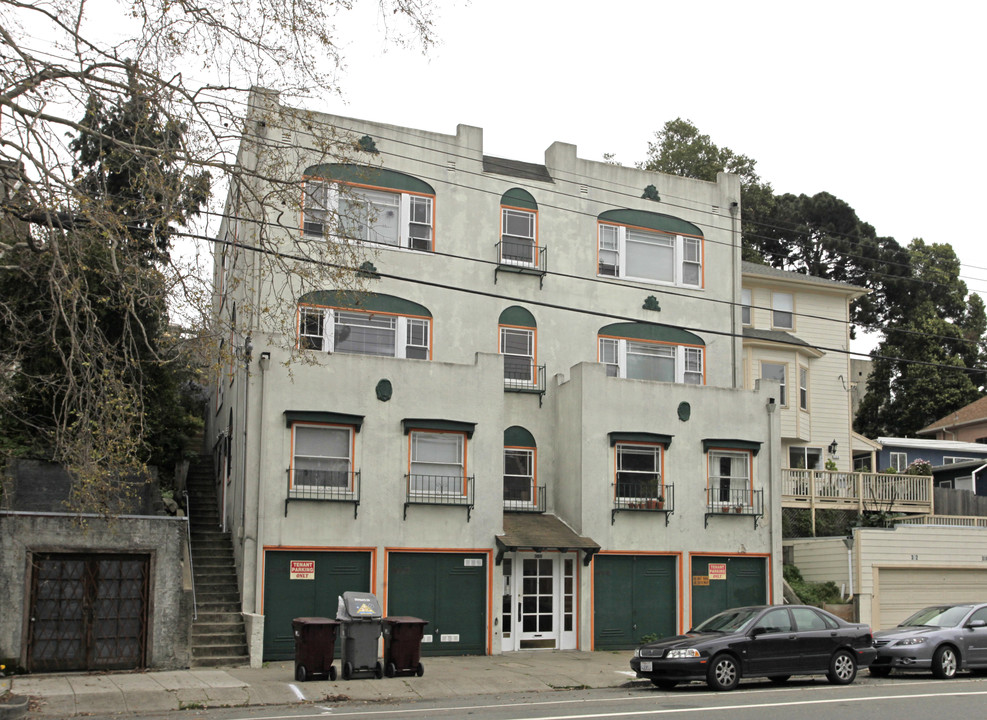 360 Oakland Ave in Oakland, CA - Building Photo