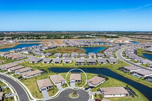 5112 Ocean Angler Cv in Bradenton, FL - Building Photo - Building Photo