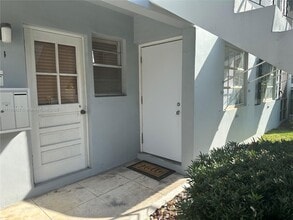 3720 Harrison St in Hollywood, FL - Building Photo - Building Photo