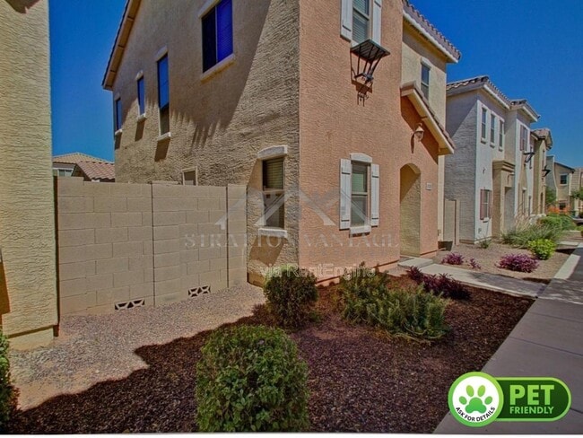 property at 4725 E Olney Ave