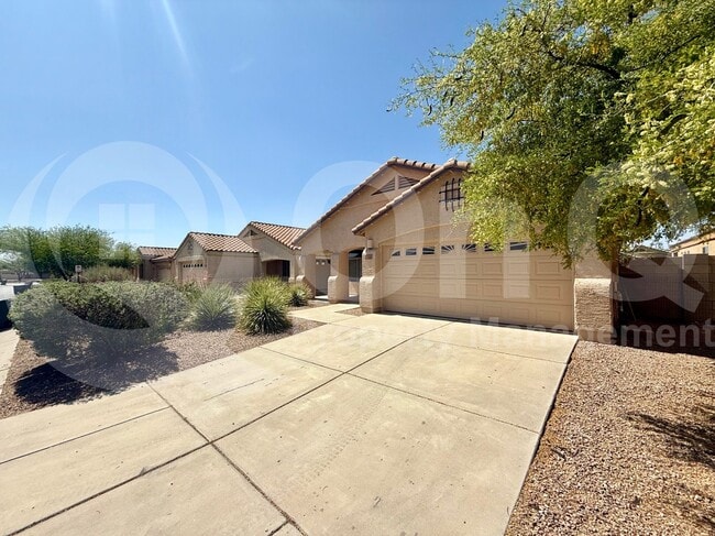 property at 6635 E Cooperstown Dr
