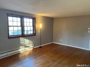 40 Lanesville Rd in New Milford, CT - Building Photo - Building Photo