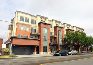 Woodland Park Inn in Seattle, WA - Foto de edificio - Building Photo