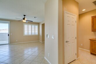 6290 Majestic Hills Ave in Las Vegas, NV - Building Photo - Building Photo