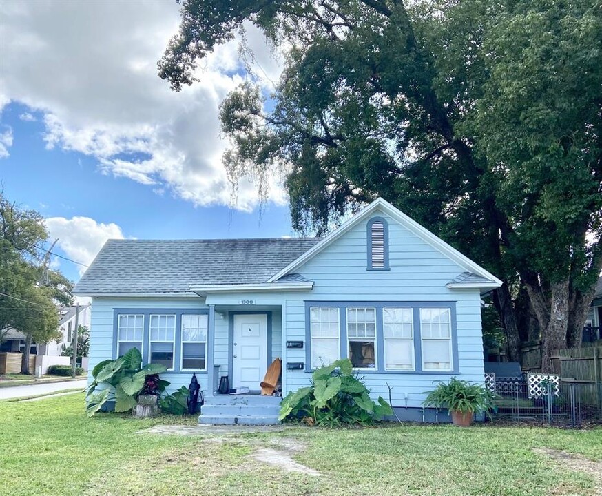 1300 Indiana Ave in Winter Park, FL - Building Photo