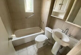 921 Rudyard Rd in Cleveland, OH - Building Photo - Building Photo