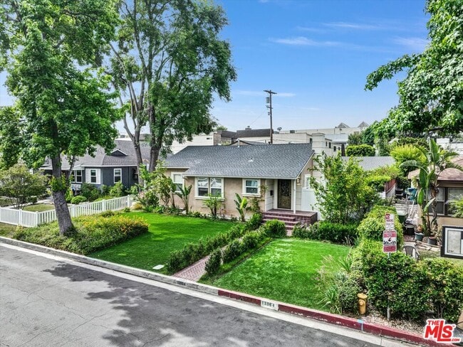 property at 13964 La Maida St