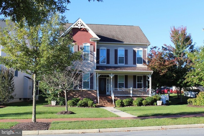 property at 726 Potomac View Pkwy