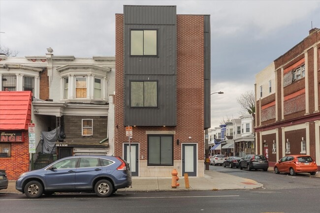 property at 316 S 52nd St