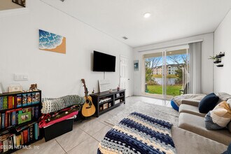 8415 Zenith Cir in Jacksonville, FL - Building Photo - Building Photo