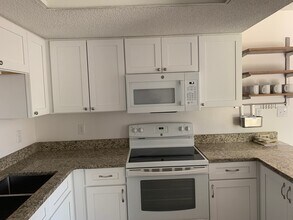 806 Blvd de Orleans Blvd in Mary Esther, FL - Building Photo - Building Photo