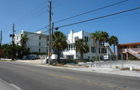 30 Gulf Blvd in Indian Rocks Beach, FL - Building Photo - Building Photo