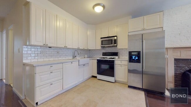 property at 955 2nd Ave
