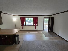 6308 Lakeshore Dr in Quinton, VA - Building Photo - Building Photo