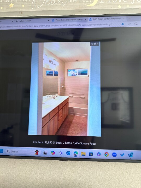 6489 Aspen Gardens Way in Citrus Heights, CA - Building Photo