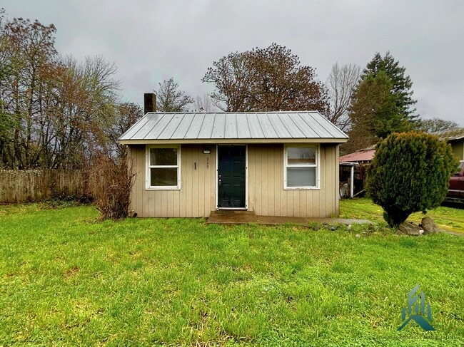 property at 229 N 12th St