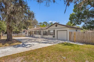 427 Holly Ave in Jacksonville, FL - Building Photo