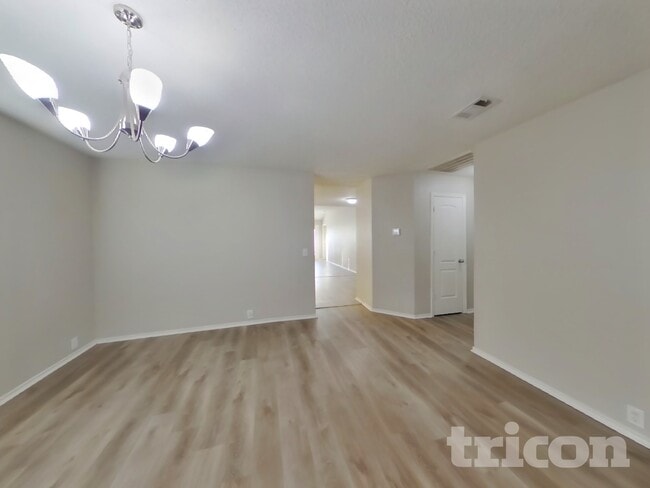 4512 Merlot Dr in Argyle, TX - Foto de edificio - Building Photo