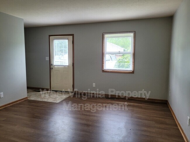 156 Cardinal Wy in Lewisburg, WV - Building Photo - Building Photo
