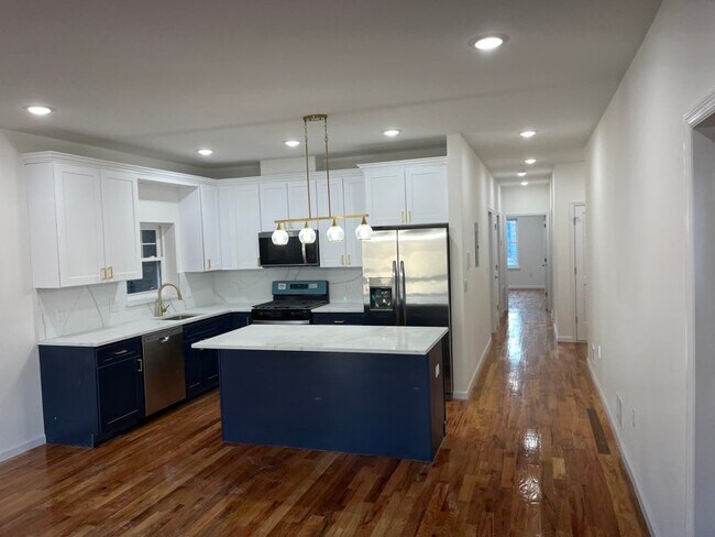 121 Osborne Terrace, Unit 1