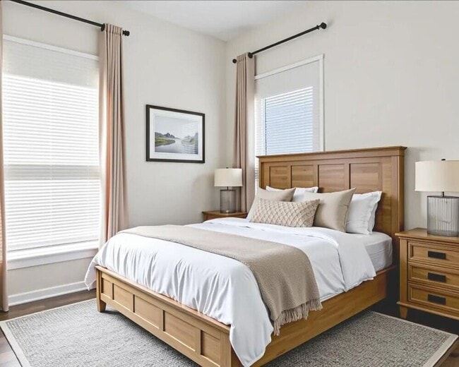 property at 2937 W Walnut St