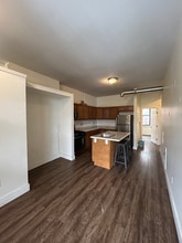 1818 Logan St, Unit 3 in Cincinnati, OH - Building Photo - Building Photo
