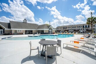 1051 Southern Dr in Columbia, SC - Building Photo - Building Photo