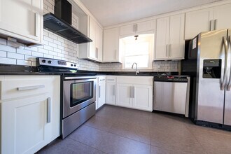 2019 19th Ave NE in Minneapolis, MN - Building Photo - Building Photo