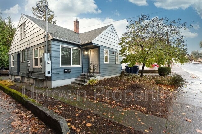 property at 3737 SE Cesar Estrada Chavez Blvd