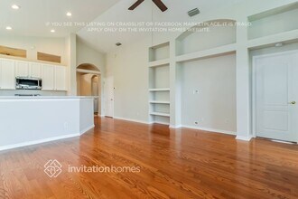 22851 Hawk Hill Loop in Land O Lakes, FL - Foto de edificio - Building Photo