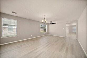 3822 Clobourne Crossing Ln in Friendswood, TX - Building Photo - Building Photo