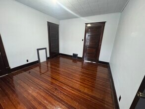 32 S Virginia Ave in Danville, IL - Building Photo - Building Photo