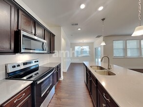 106 Cairo Ct in Mooresville, NC - Building Photo - Building Photo