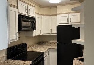 3655 Atrium Dr in Orlando, FL - Building Photo - Building Photo