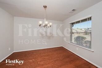 100 Village Springs Cove in Springville, AL - Foto de edificio - Building Photo