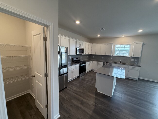 1852 Sweet Gardenia Wy in Apex, NC - Building Photo - Building Photo