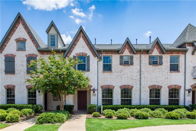 property at 1805 Desoto Dr