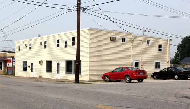 202 Robert And Mary St in Grayson, KY - Building Photo - Building Photo