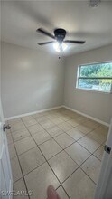 4622 Douglas Ln in Lehigh Acres, FL - Building Photo - Building Photo