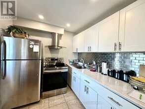 240 Marier Ave in Ottawa, ON - Building Photo - Building Photo