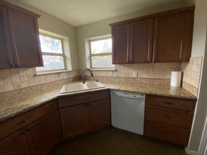 1925 Willow Vale Dr in Fort Worth, TX - Building Photo - Building Photo