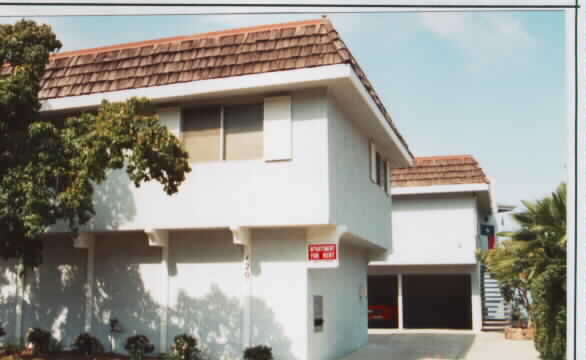 120 Calle Patricia in San Clemente, CA - Building Photo