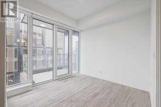 55-LPH55 Mercer St in Toronto, ON - Building Photo - Building Photo