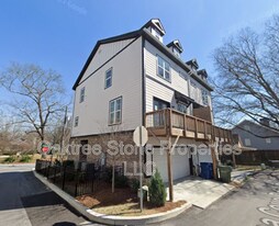 1996 Main St NW in Atlanta, GA - Building Photo