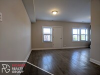 3401 W Fullerton Ave, Unit 3A in Chicago, IL - Building Photo - Building Photo