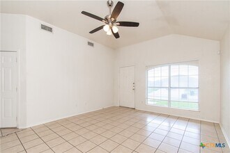 4305 July Dr in Killeen, TX - Building Photo - Building Photo
